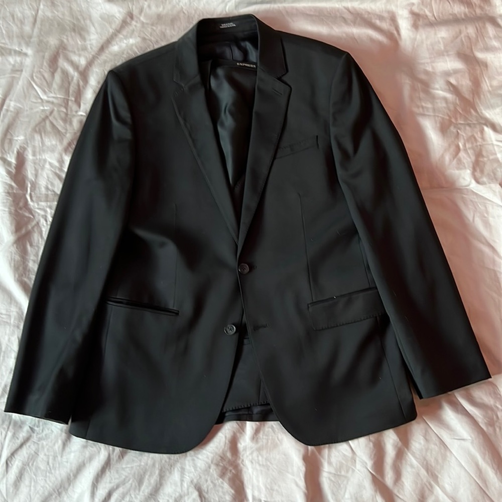 Men’s Suit and vest combo